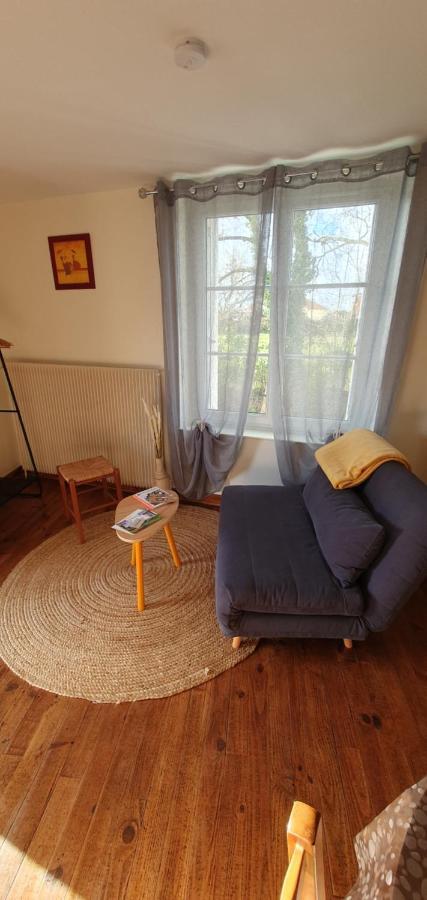 Appartamento Le Studio De Rochavelle Chiché Esterno foto